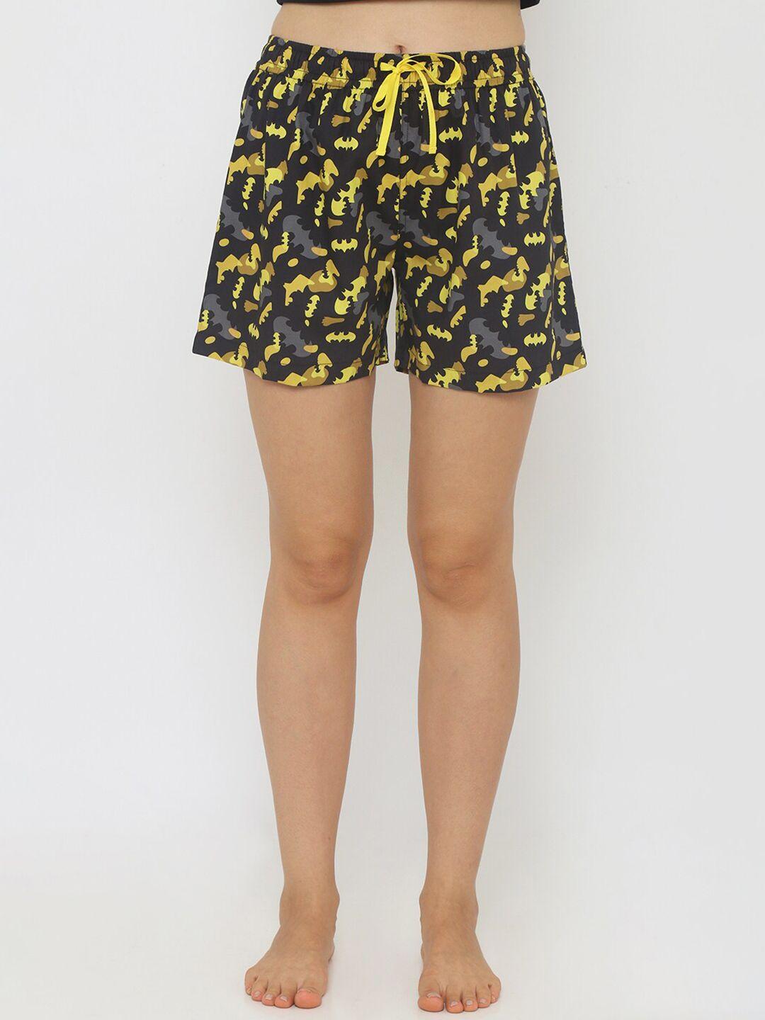 smugglerz-women-yellow-&-black-printed-lounge-shorts