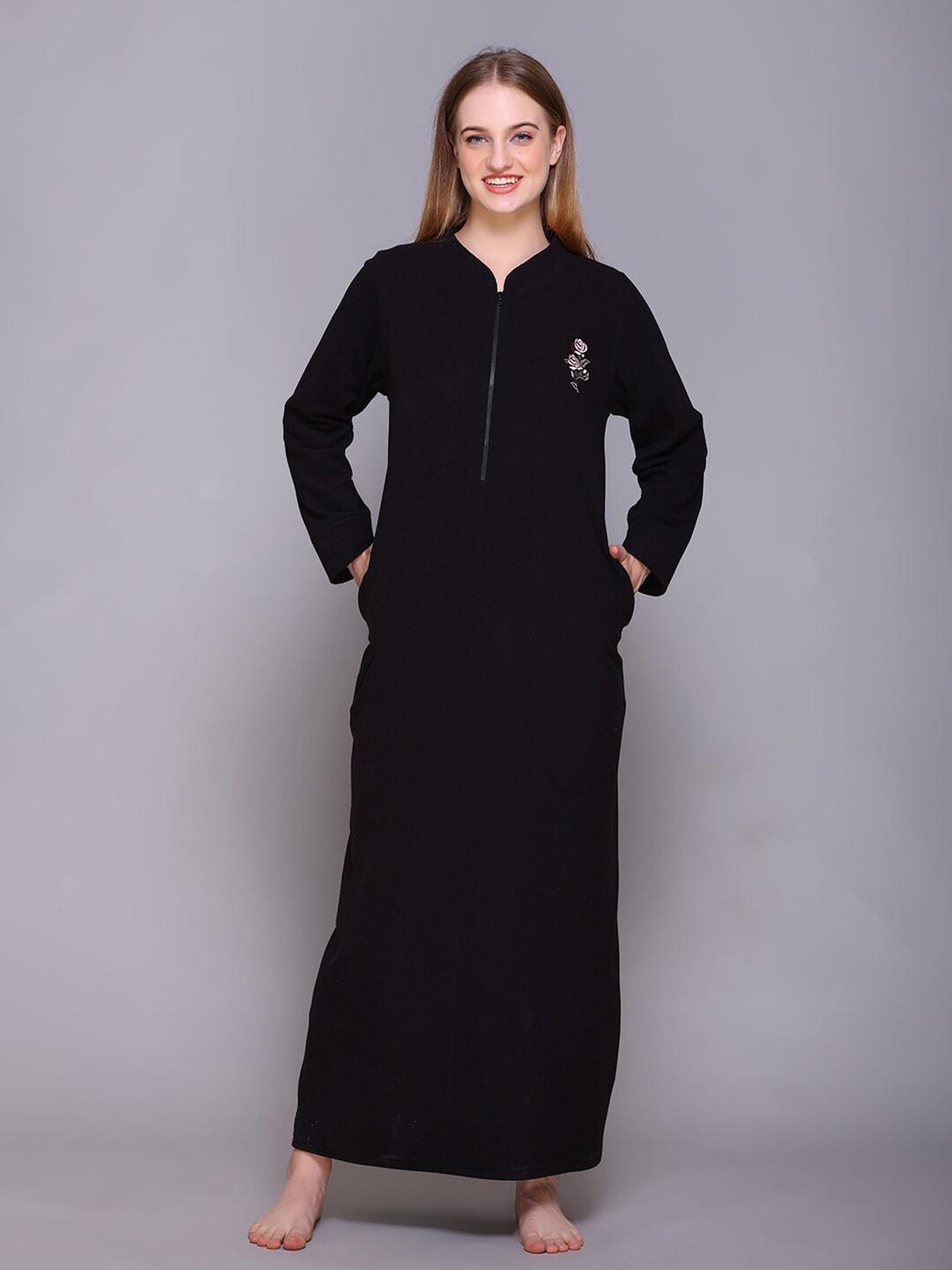 kanvin-women-black-solid-maxi-nightdress
