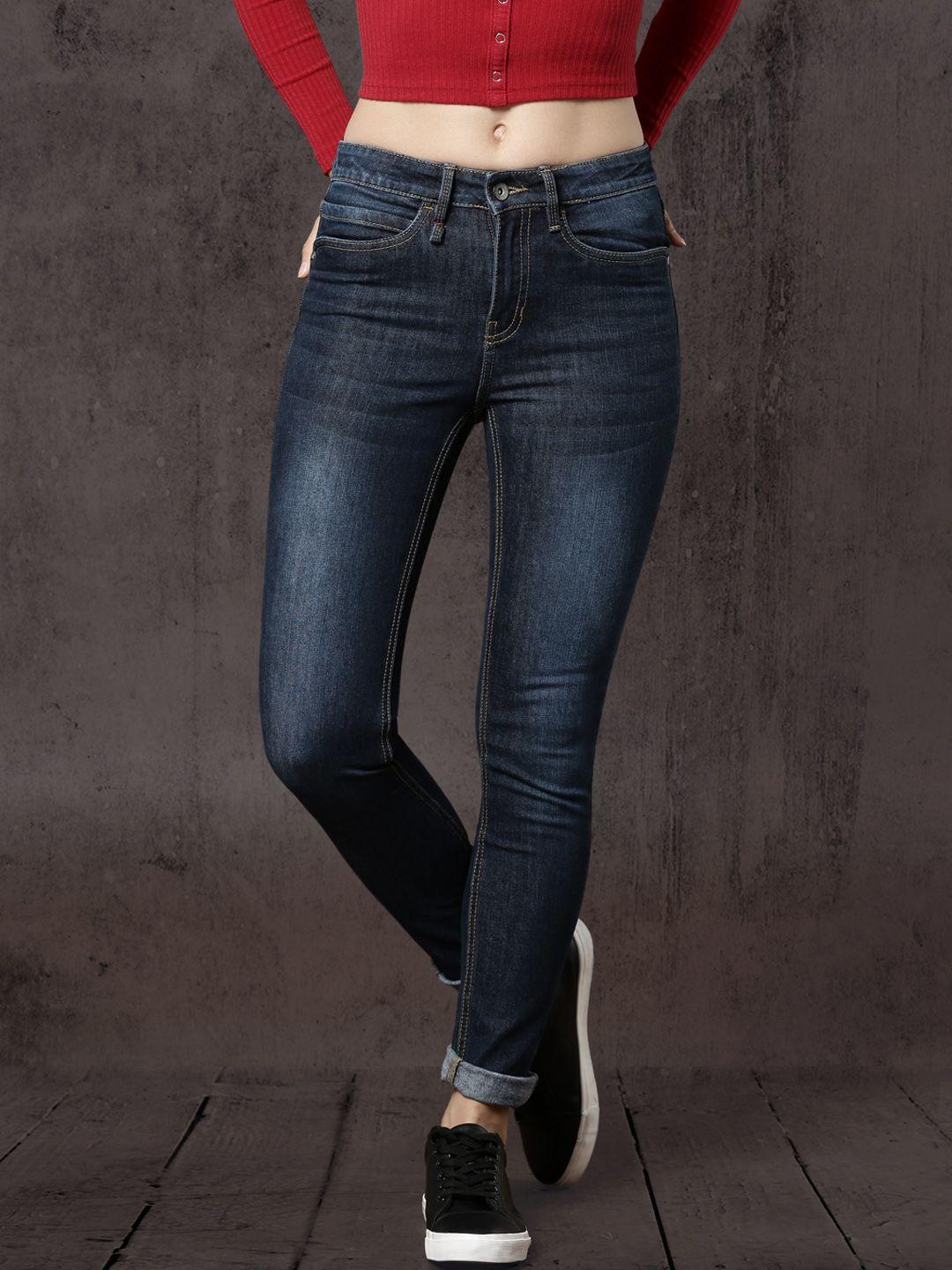 roadster-women-navy-blue-skinny-fit-mid-rise-clean-look-stretchable-jeans