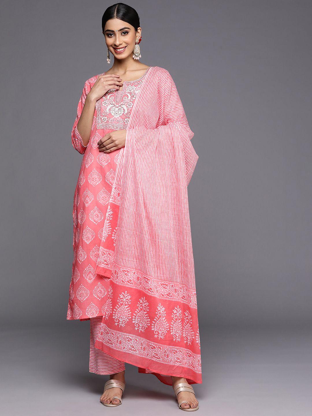 libas-women-ethnic-motifs-yoke-design-thread-work-pure-cotton-kurta-set