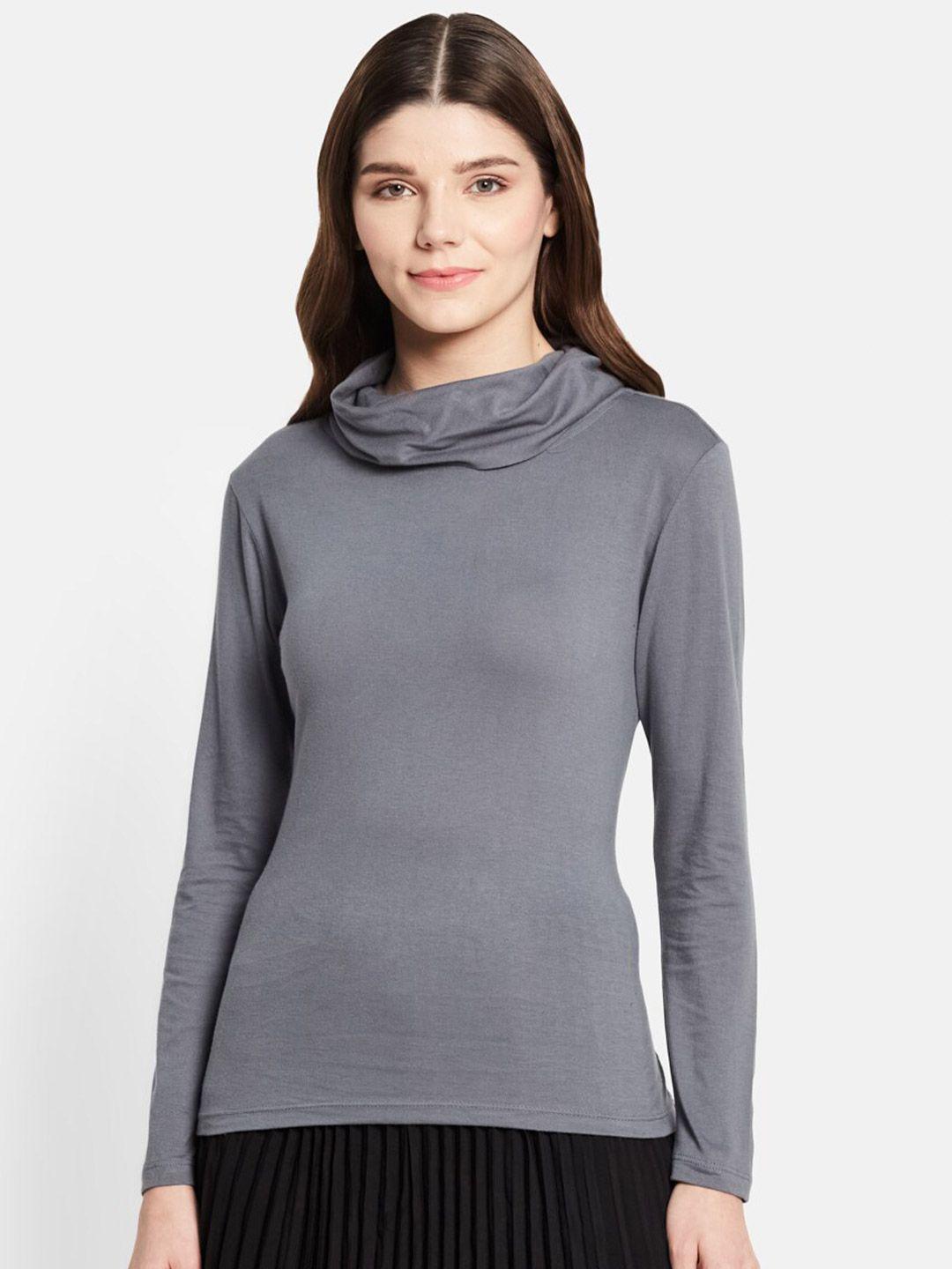 unmade-high-neck-cotton-top