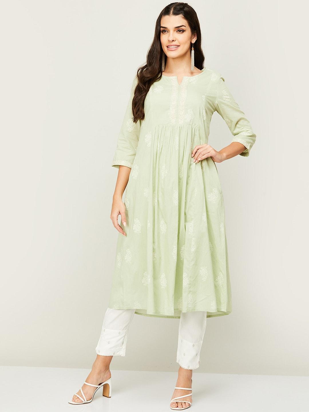 melange-by-lifestyle-women-notched-neck-floral-printed-thread-work-pure-cotton-kurta
