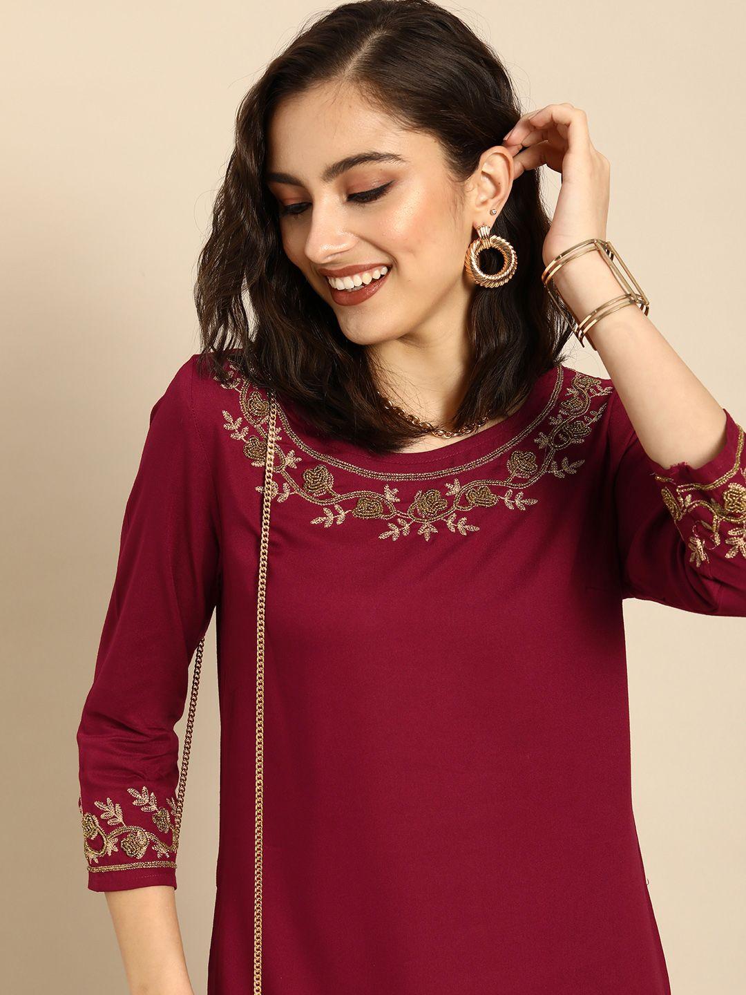 sangria-women-maroon-embroidered-kurta