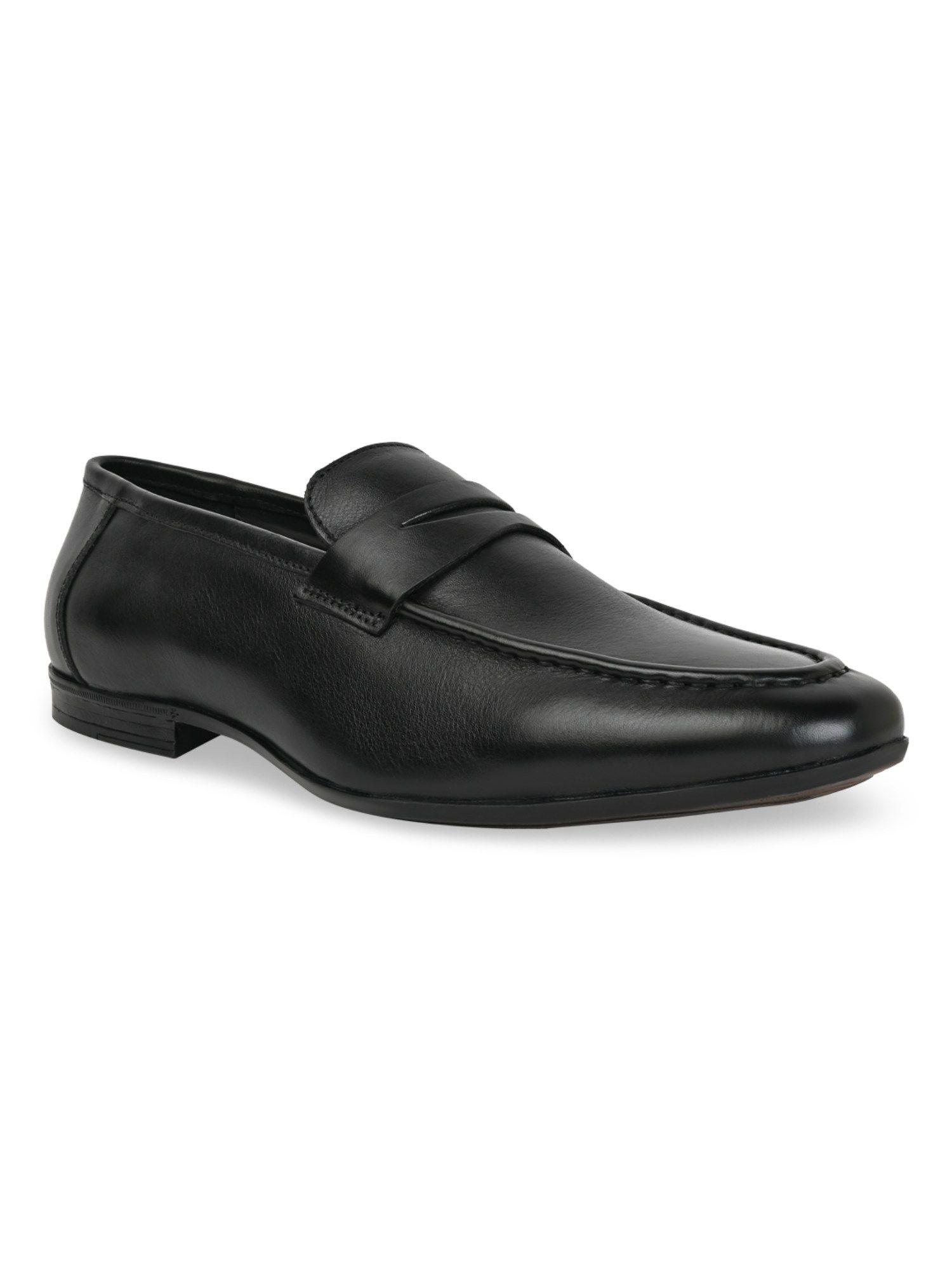 black-men-leather-slip-on-moccasins