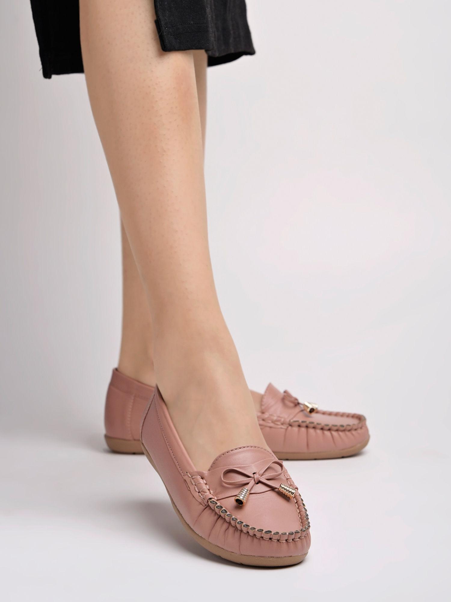 stylish-bow-detailed-peach-loafers