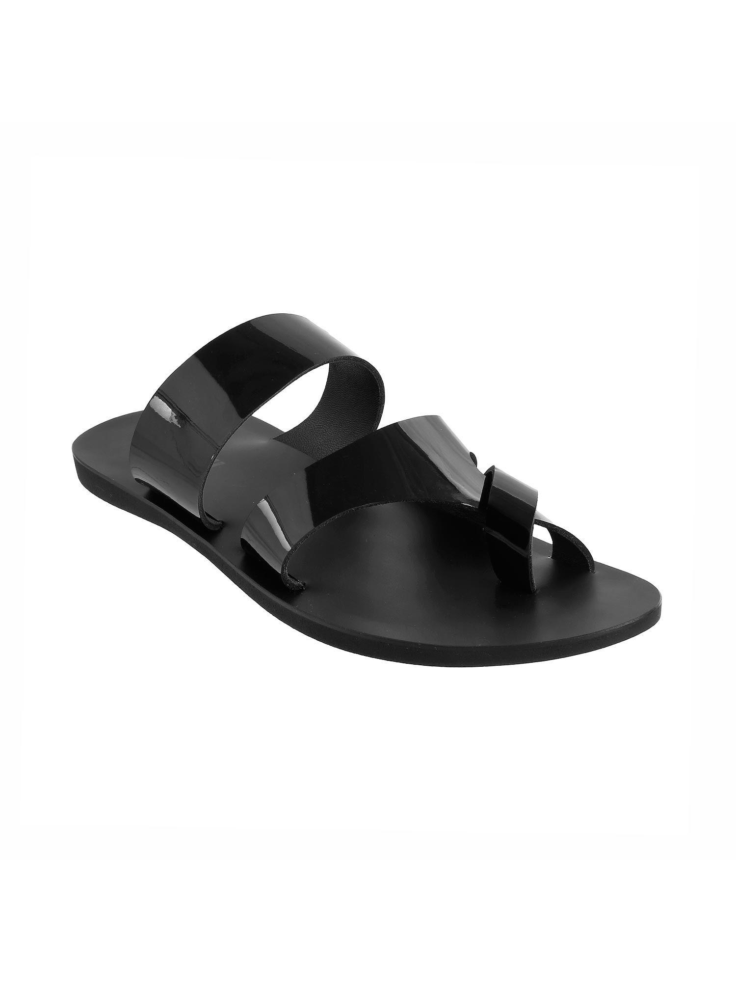 mens-black-flat-chappalsmochi-mens-black-sandals