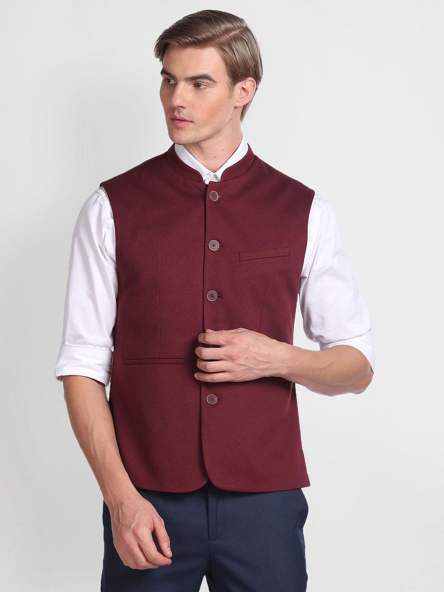 mandarin-collar-sleeveless-nehru-jacket-red