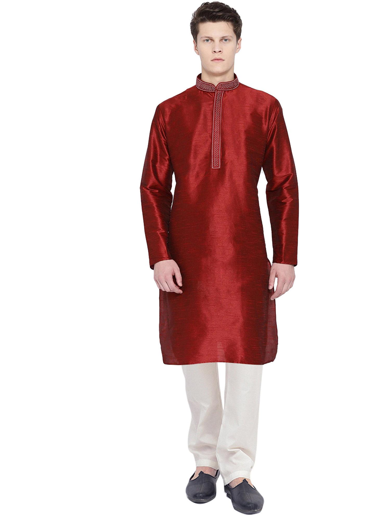 maroon-embroidered-kurta-for-men-(set-of-2)
