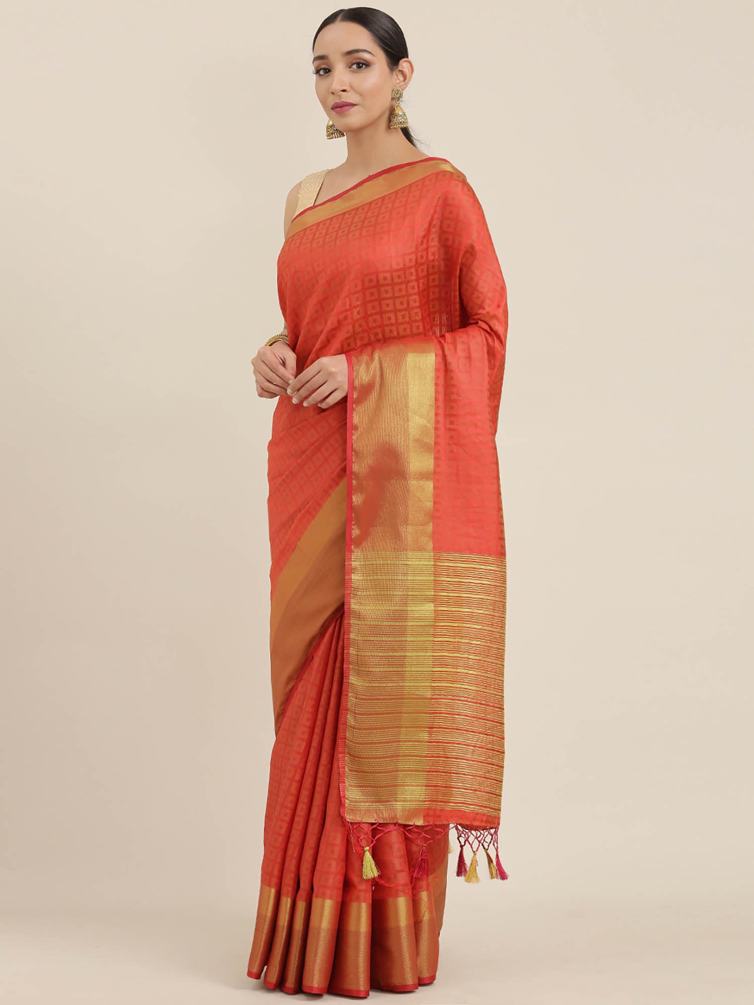 women-kanjivaram-silk-saree-with-unstitched-blouse