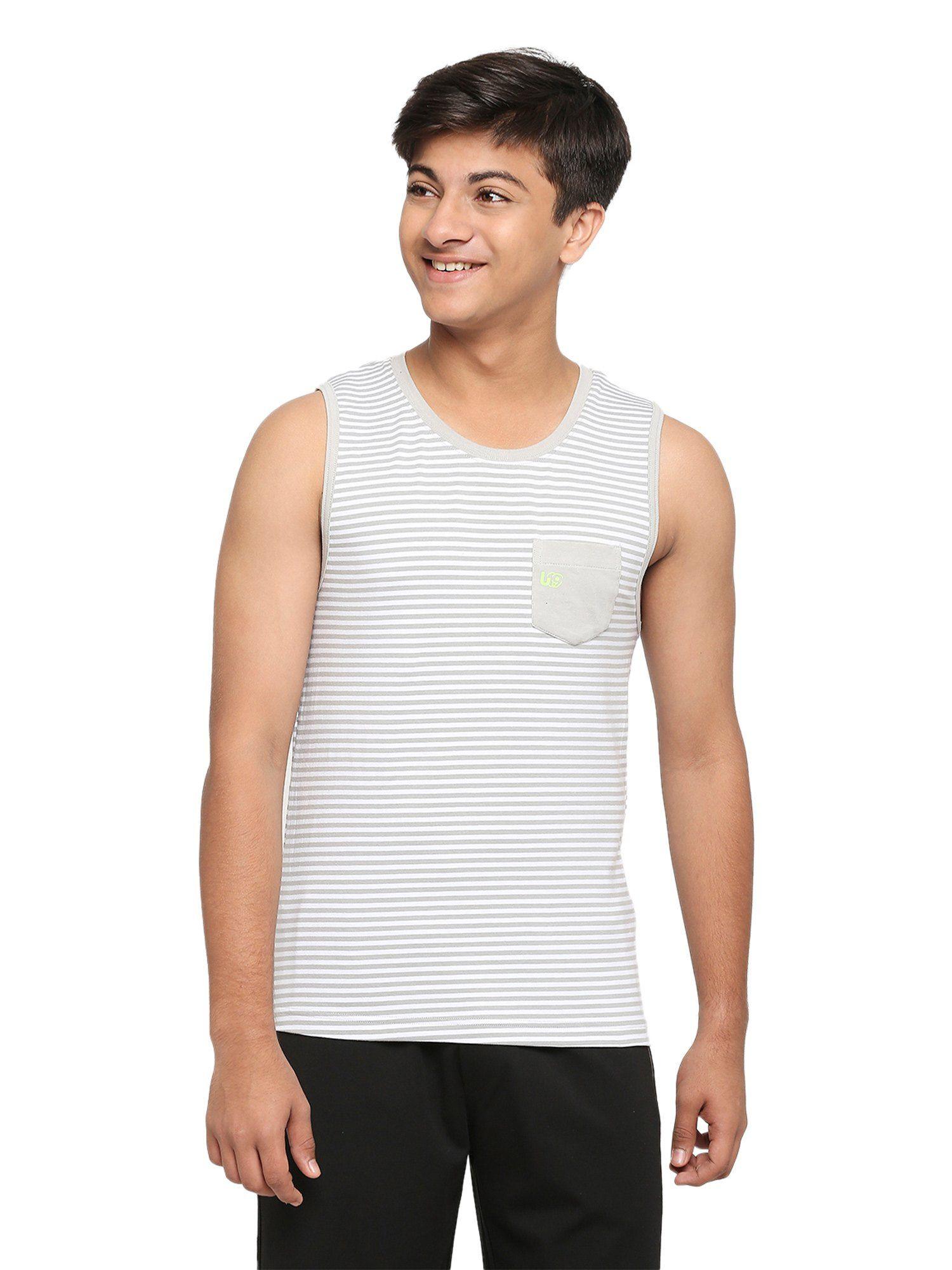 teens-grey-striped-vest