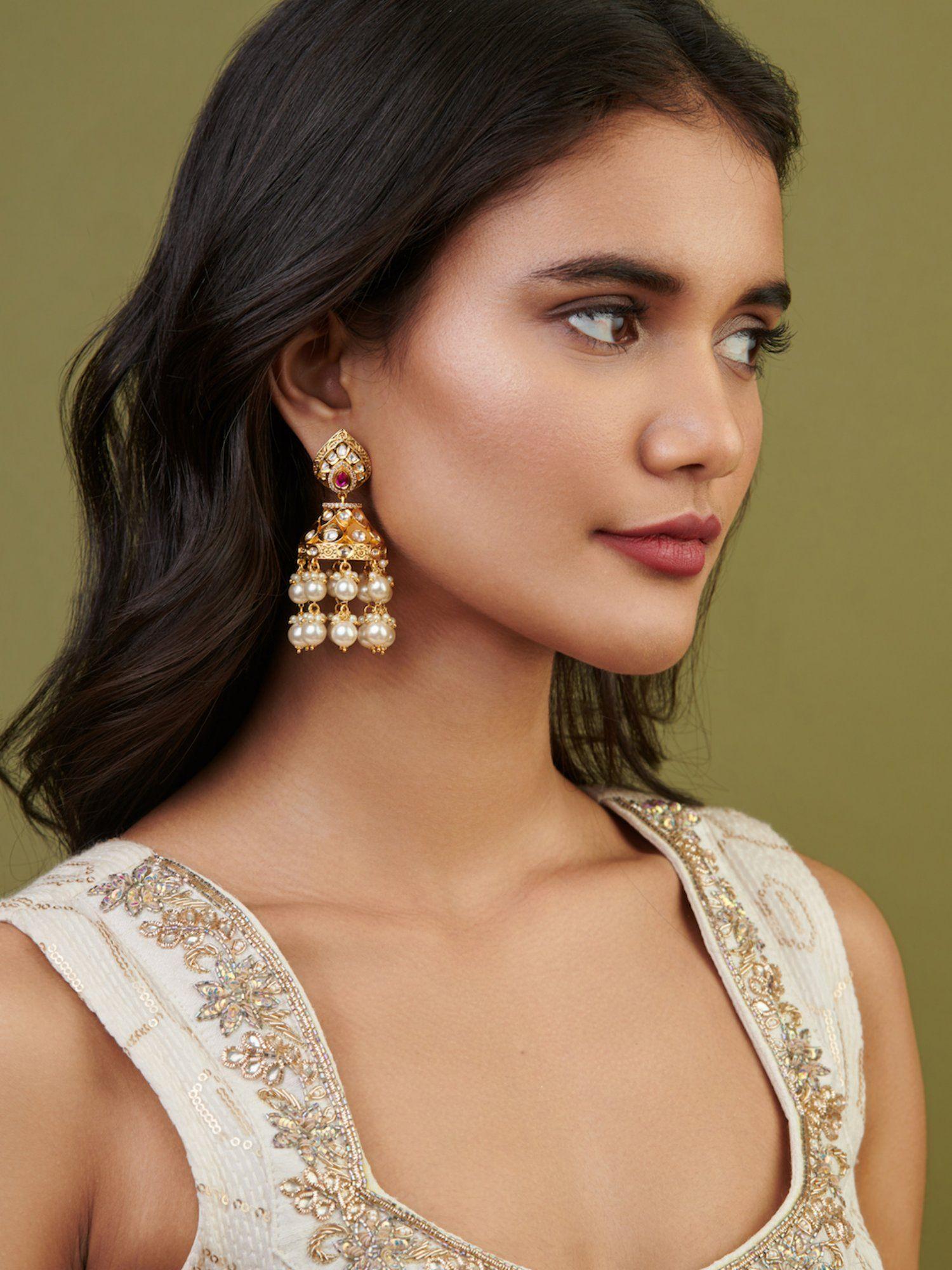 meira-heritage-kundan-earrings