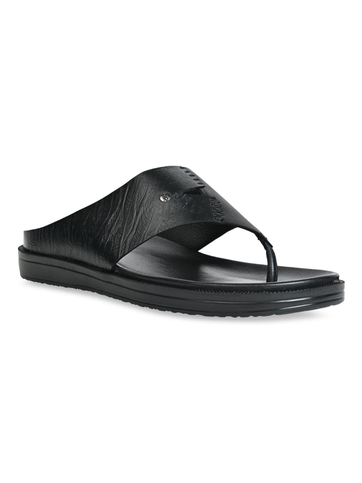 black-men-casual-textured-leather-sandals