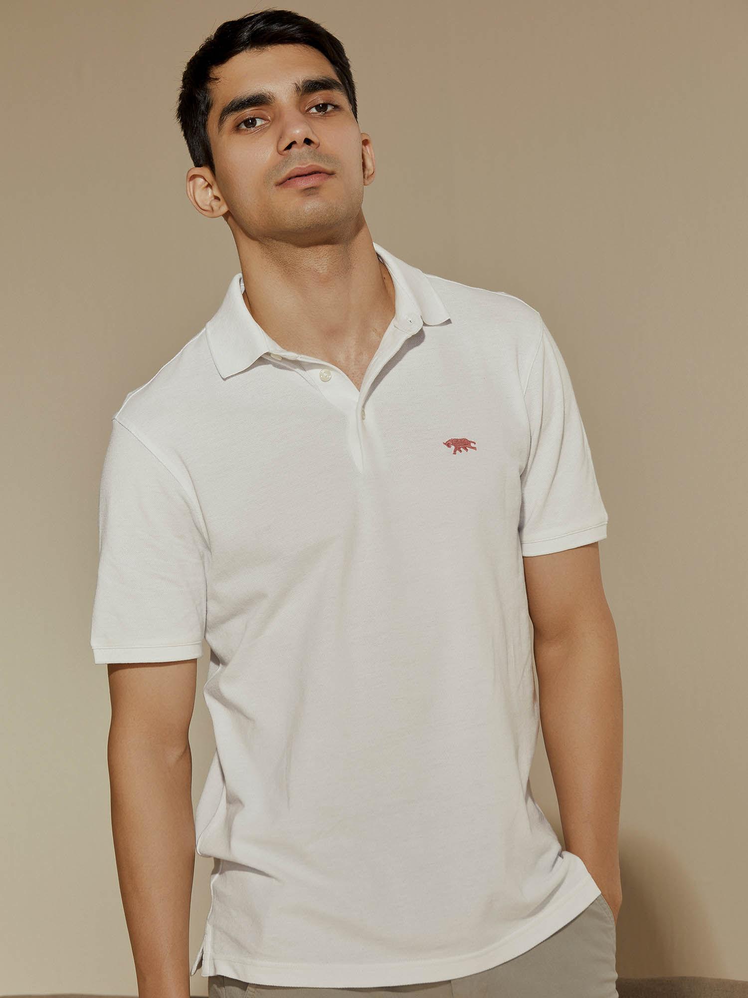 men-white-half-sleeve-pique-polo-t-shirt