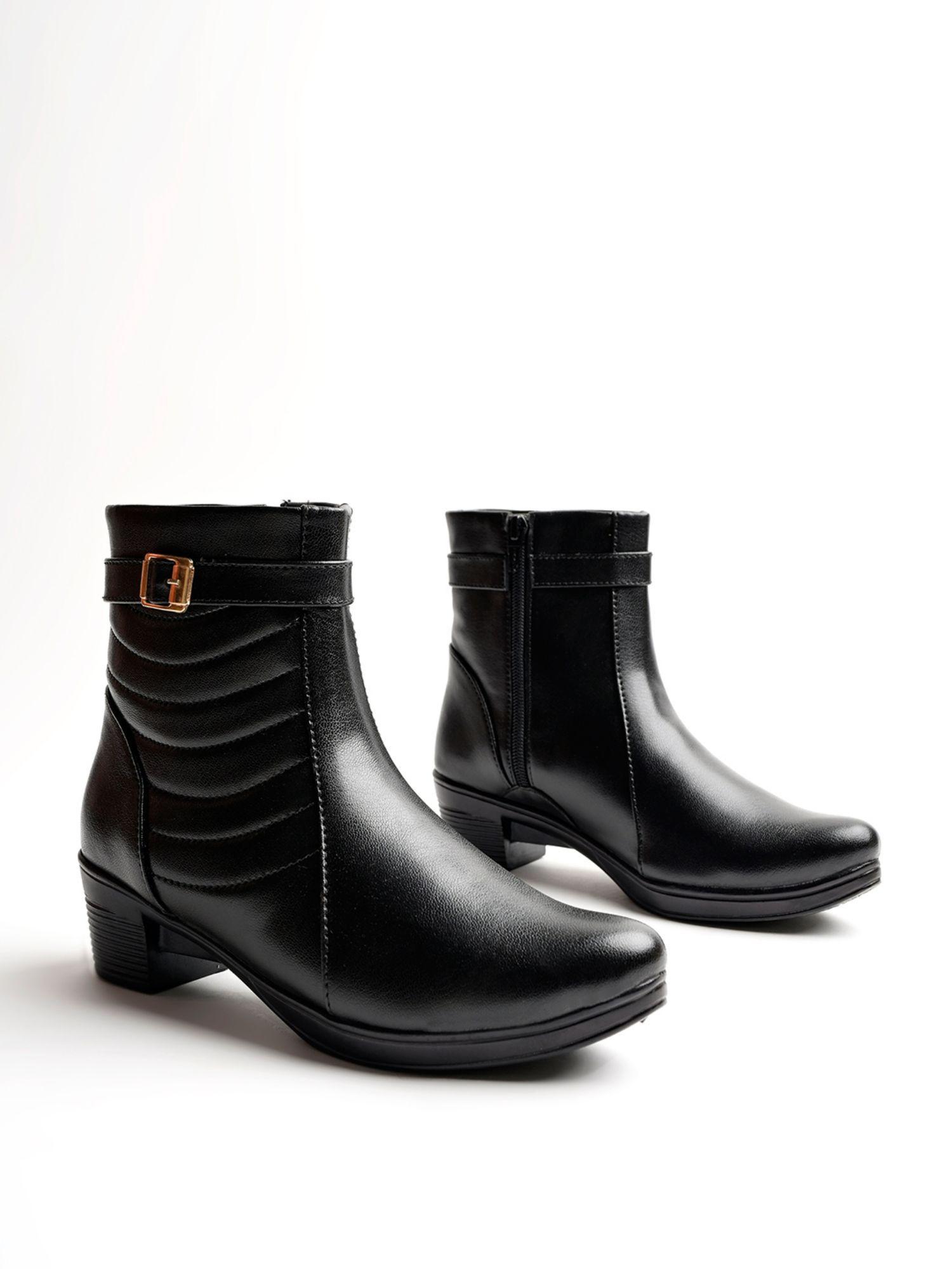 stylish-black-boots