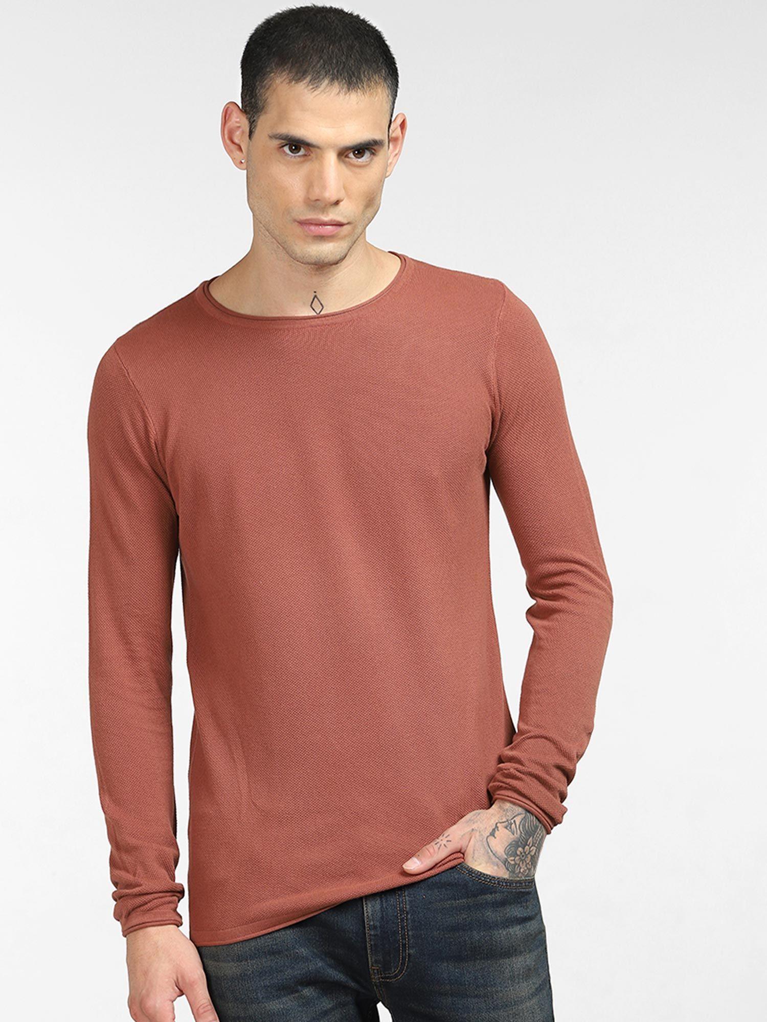 brown-pullover