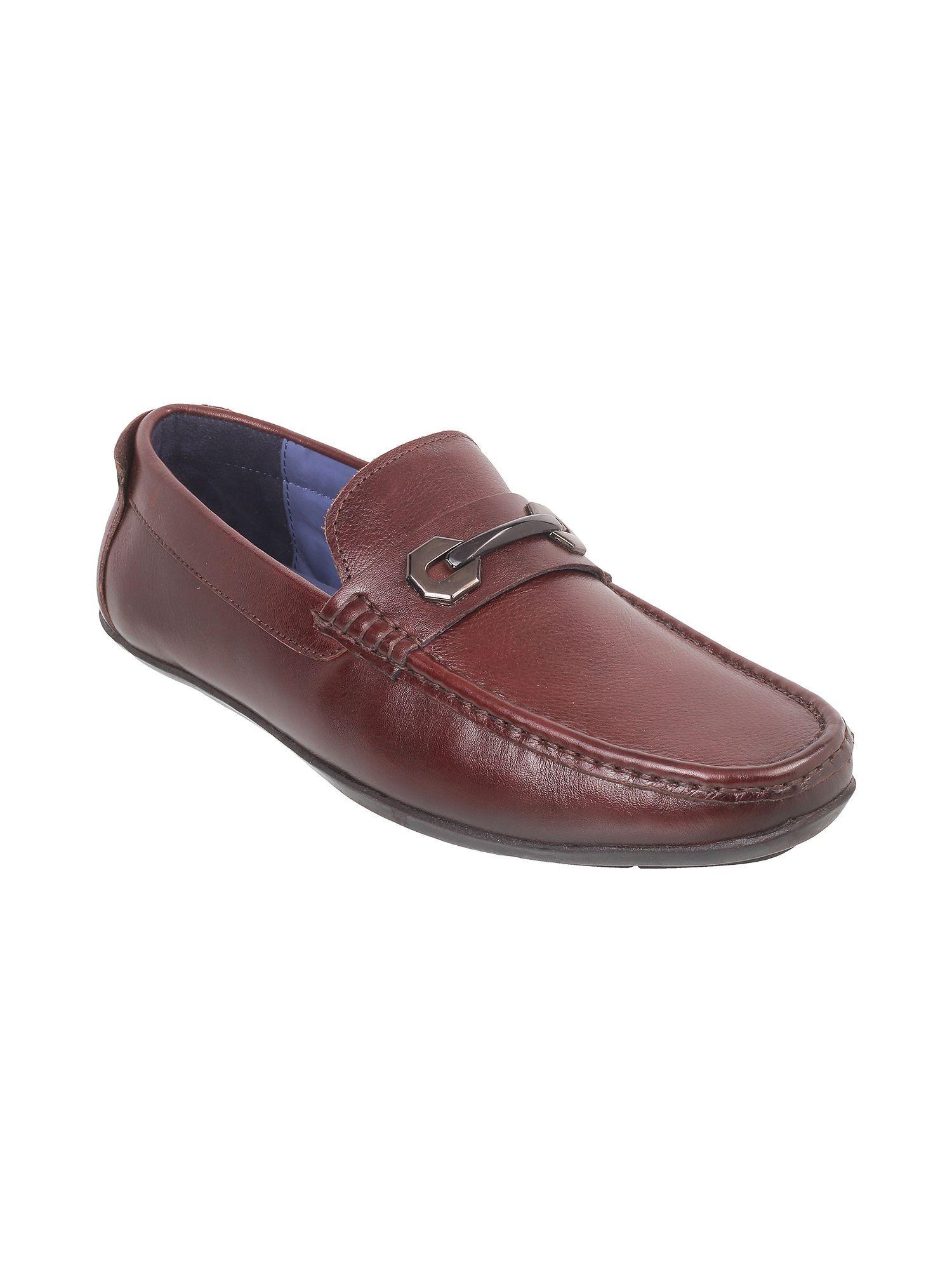 maroon-solid-formal-loafers