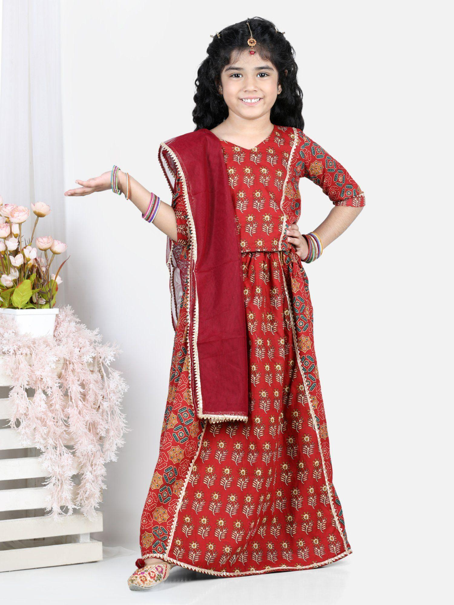 red-three-fourth-sleeves-cotton-printed-laced-lehenga-(set-of-3)