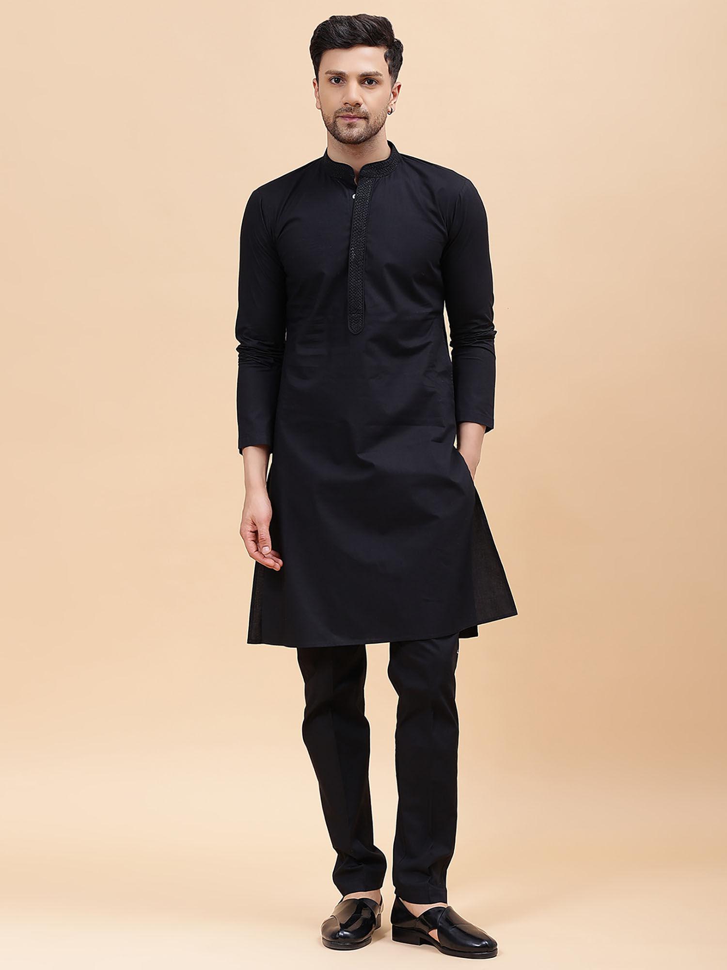 men-black-pure-cotton-embroidered-straight-kurta