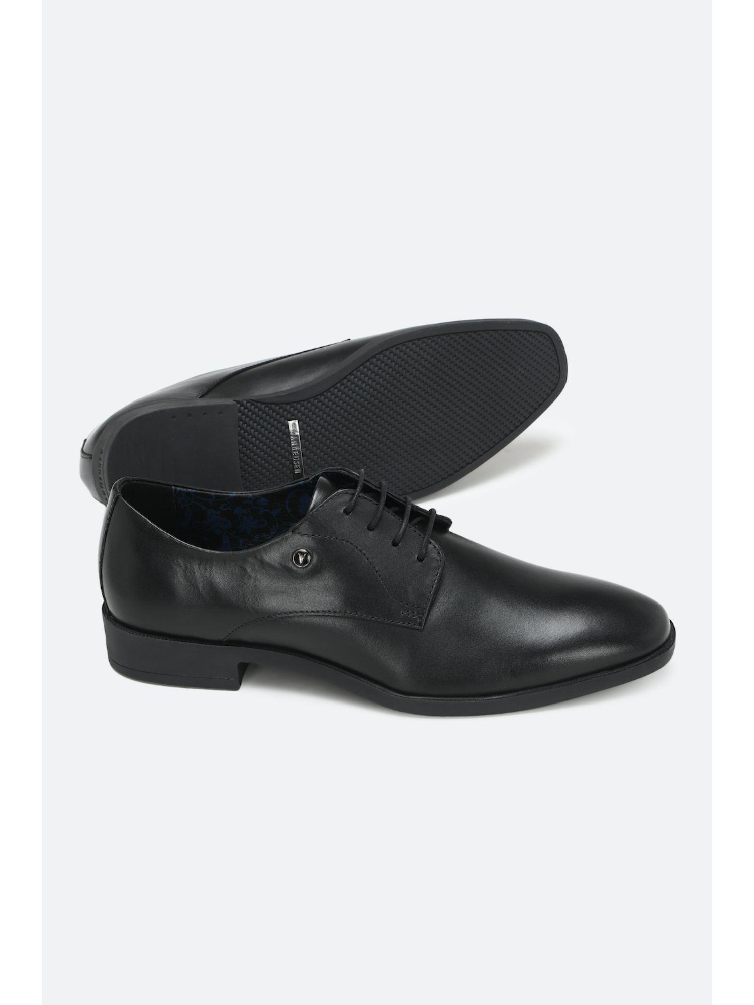 black-lace-up-shoes