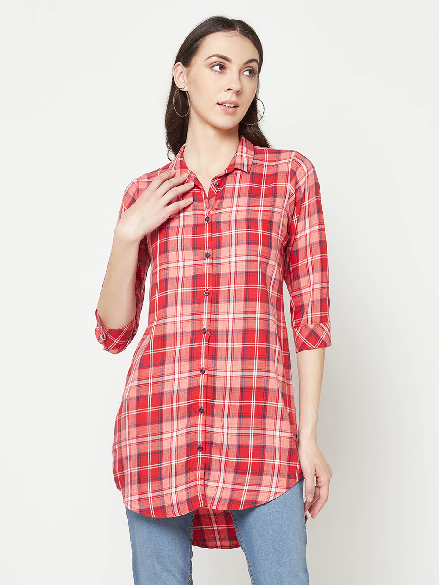 women-red-checked-shirt