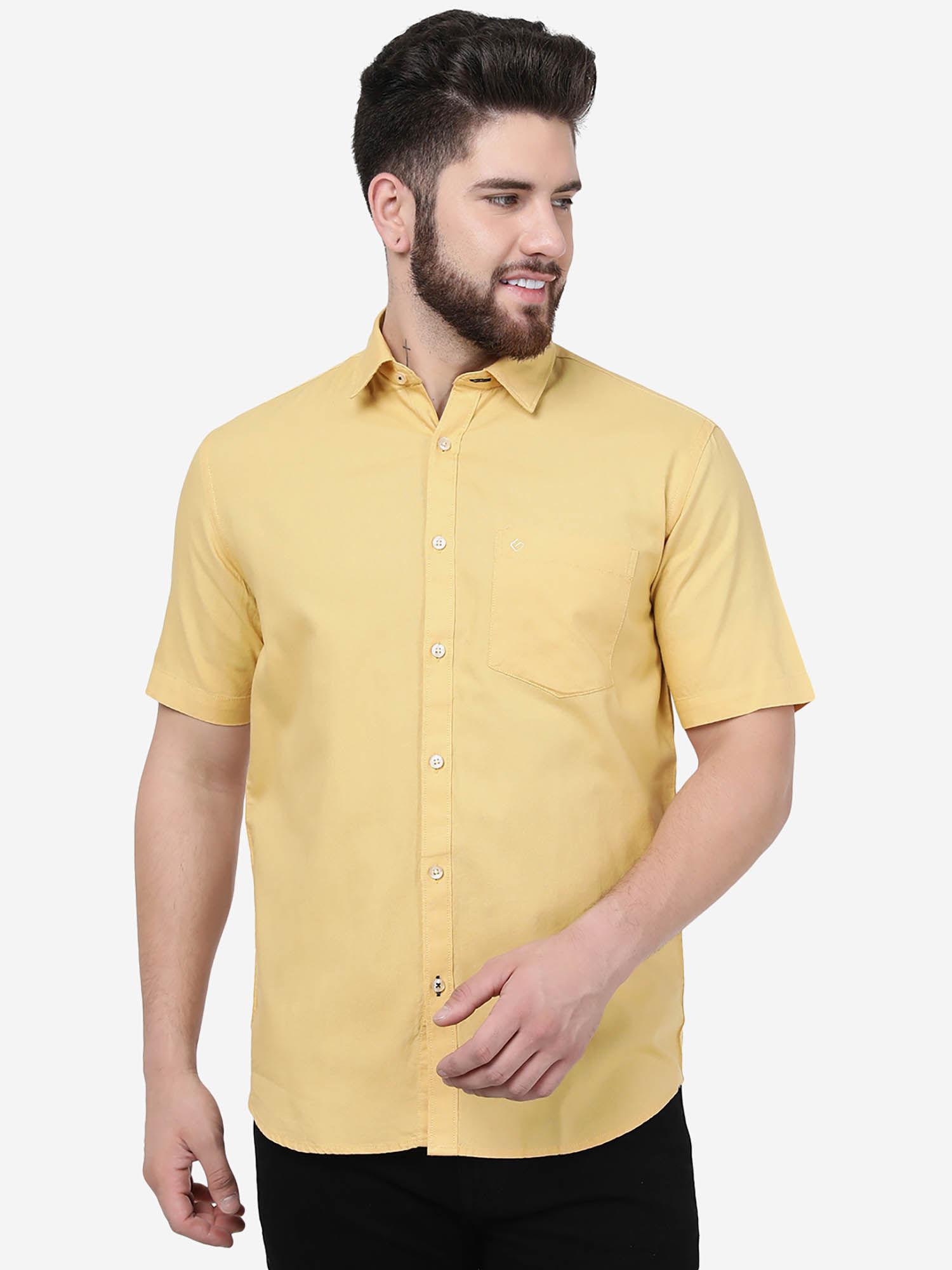 men-pineapple-yellow-cotton-smart-fit-solid-casual-shirt
