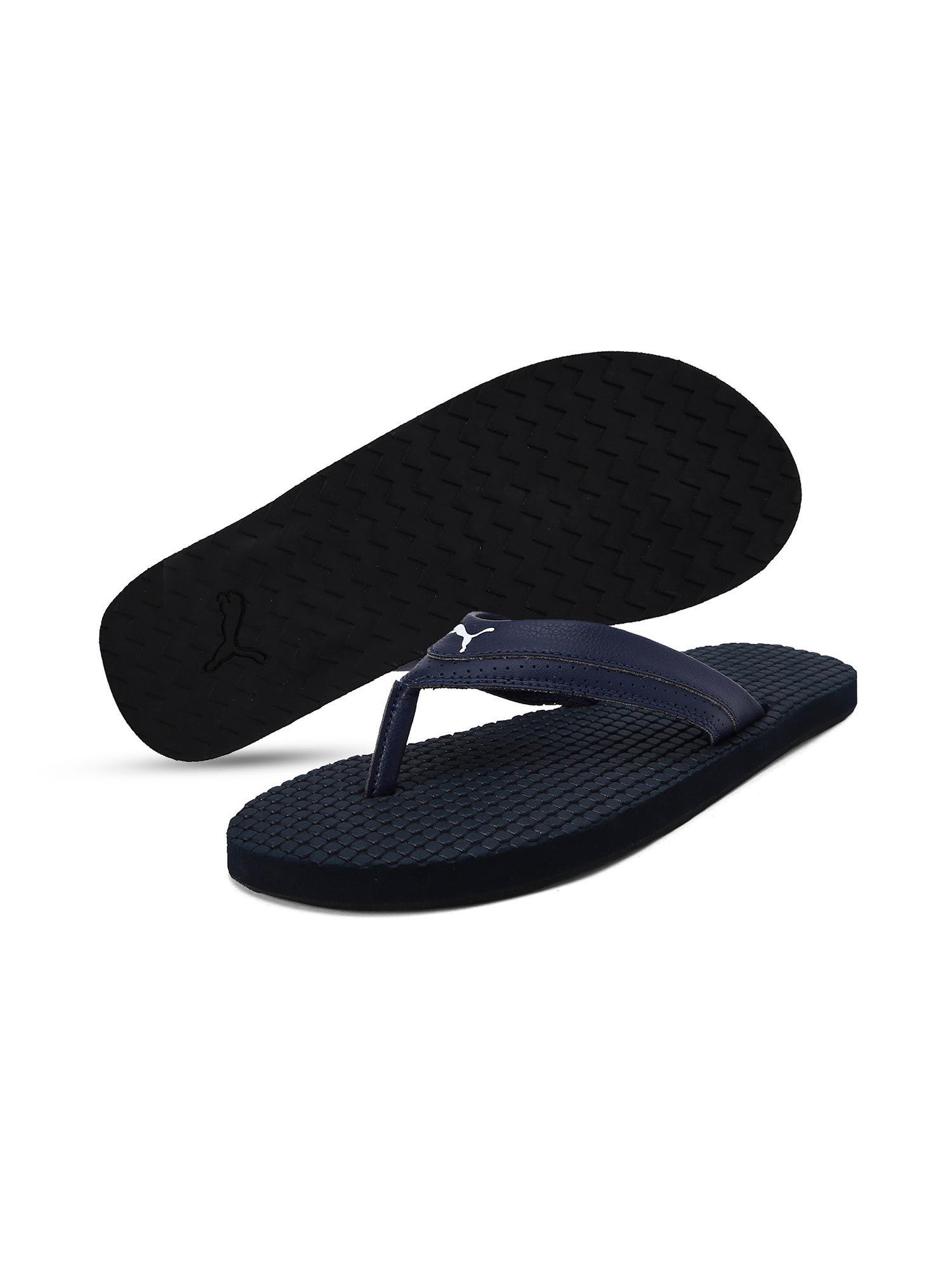 shiatsu-men-blue-sandals
