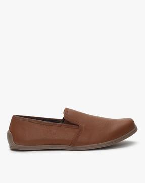 slip-on-casual-shoes