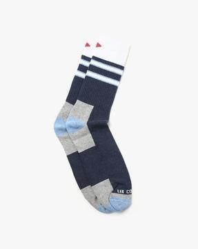 patterned-knit-everyday-mid-calf-length-socks