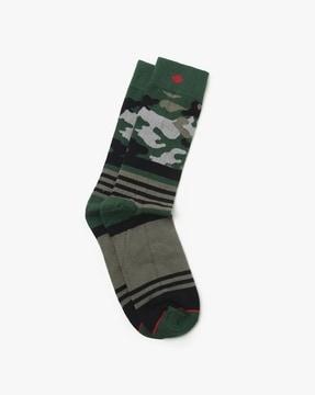 printed-calf-length-socks