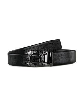 classic-belt-with-metal-accent