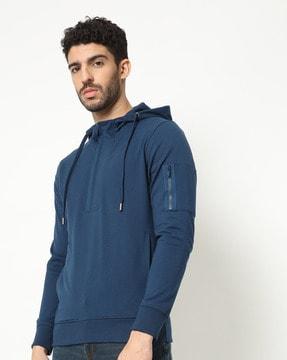 drawstring-hoodie-with-insert-pockets