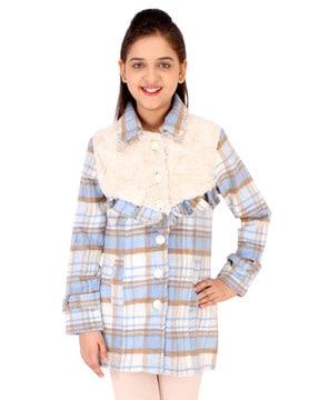 checked-jacket-with-button-closure