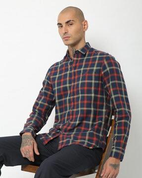 checked-slim-fit-shirt-with-buttoned-pocket