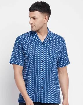 geometric-print-shirt-with-patch-pocket