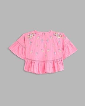 floral-embroidered-short-sleeve-top
