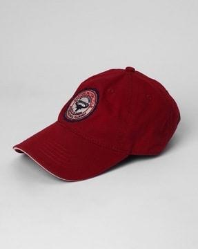 baseball-cap-with-logo-applique