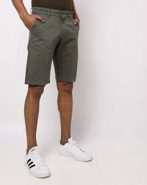 slim-fit-shorts-with-insert-pockets