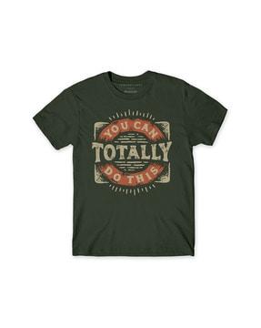 typographic-print-t-shirt-with-short-sleeves