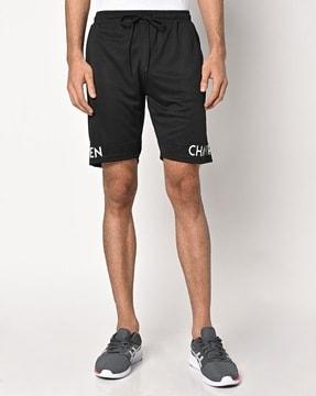 shorts-with-elasticated-drawstring-waist