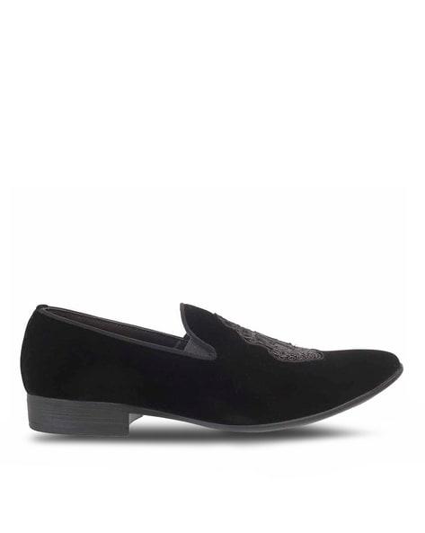 flat-heel-loafers-with-applique