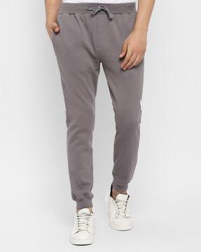 mid-rise-joggers-with-drawstring-waist