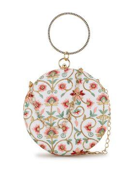 embroidered-clutch-with-detachable-strap