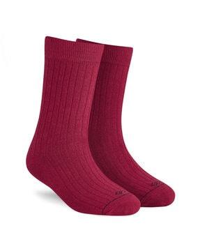 striped-mid-calf-length-socks