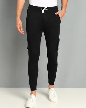 mid-rise-slim-fit-joggers-with-cargo-pockets