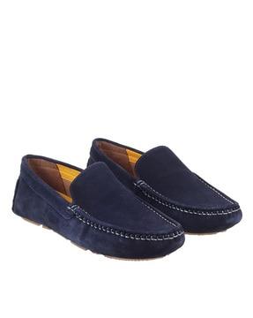 round-toe-slip-on-loafer-shoes