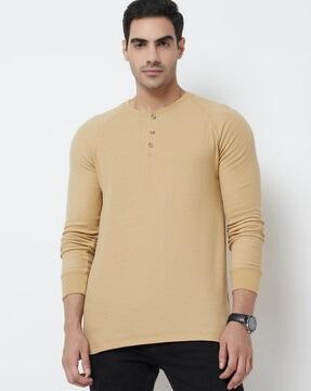 henley-t-shirt-with-raglan-sleeves