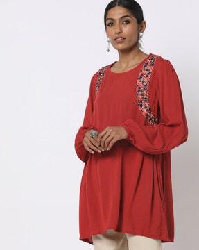women-embroidered-round-neck-tunic
