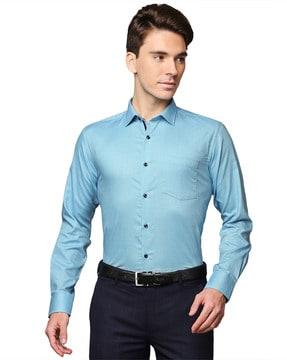 full-sleeves-shirt-with-cutaway-collar