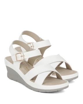 wedges-with-buckle-fastening