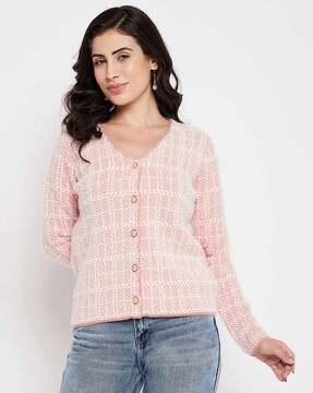 v-neck-cardigan-with-button-closure